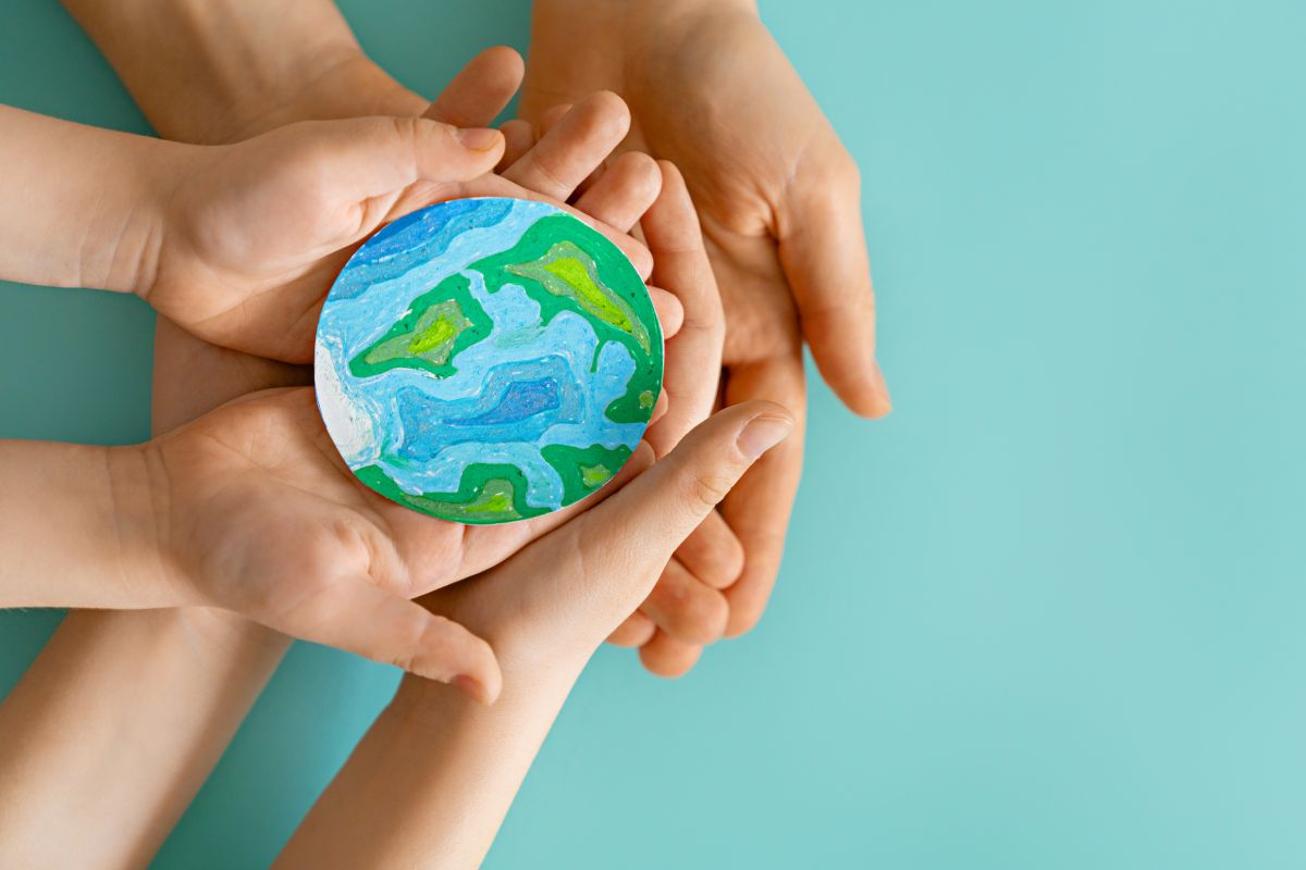 What is earth day? Who created it, how to celebrate it and why?